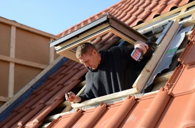 Pose de fenêtres de toit Velux à Sainte-Dode